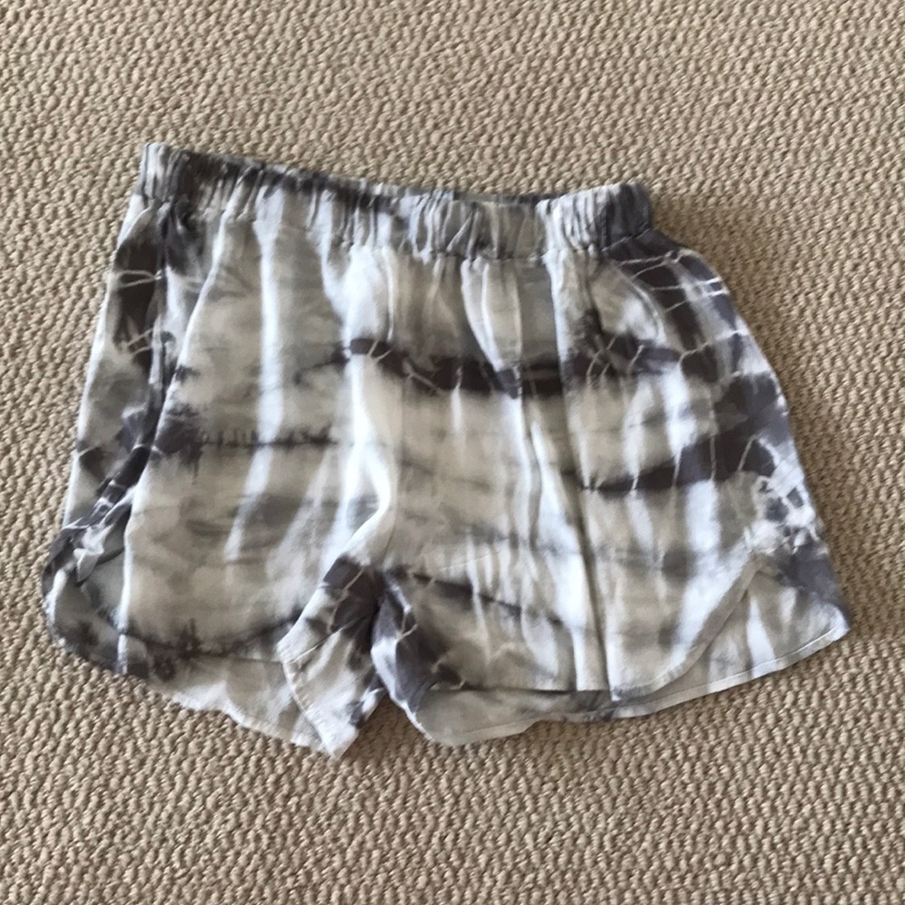 Grey and white tie dye shorts